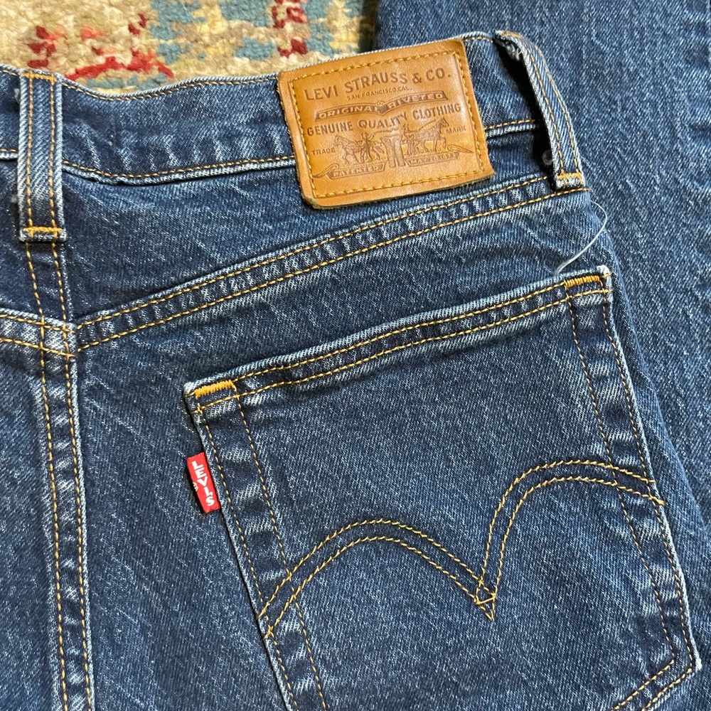 Levi’s Jeans - Picture 7 of 8